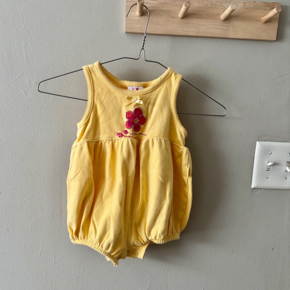 18/24M vtg/y2k carters bubble